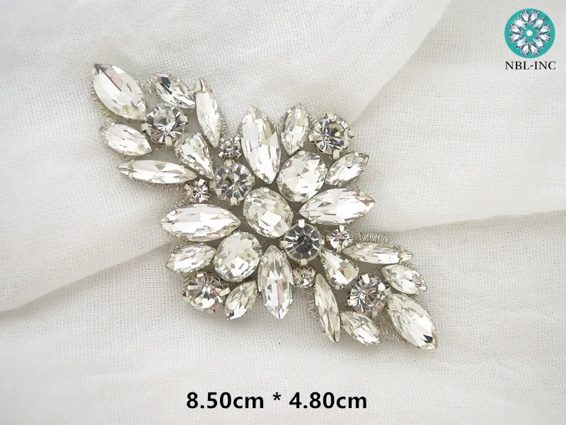 （30PCS）Silver handmade crystal rhinestone applique beaded patch iron on for dress shoes WDD0995