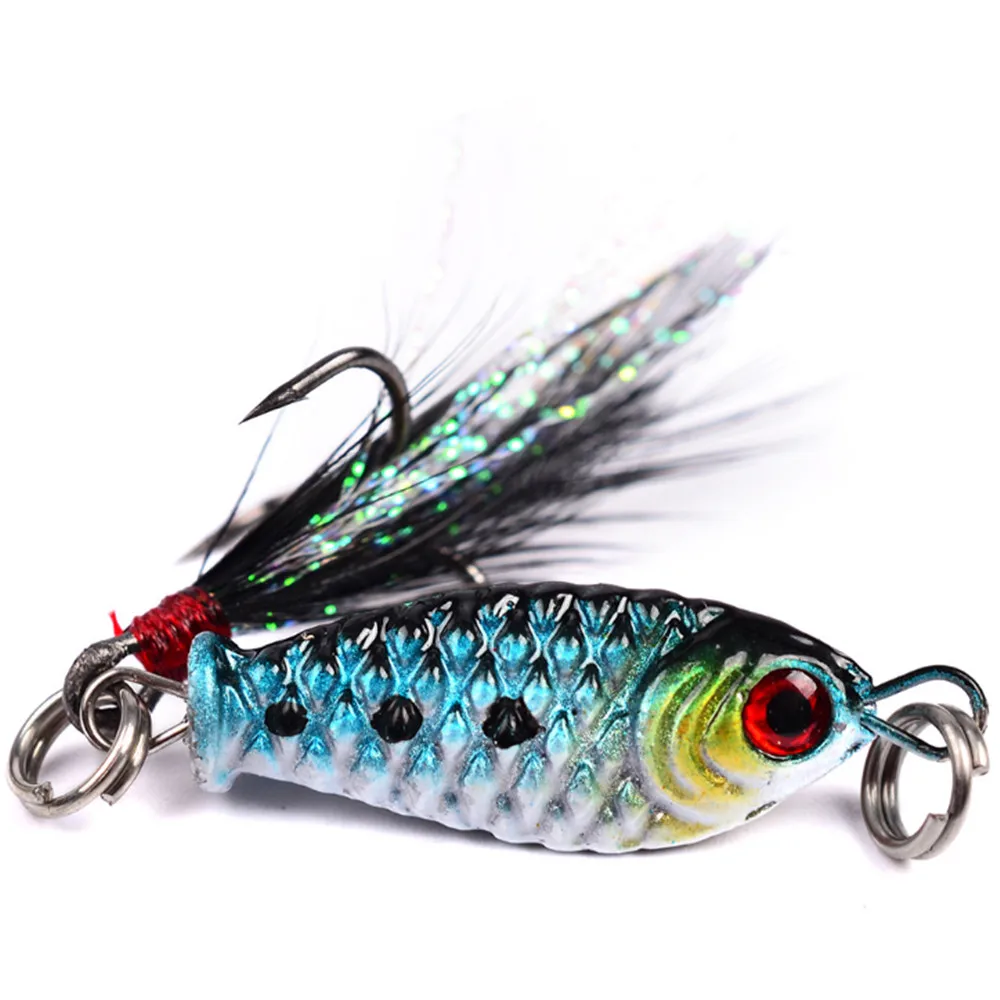 1PCS Mini Lead Fish 4.8g 3.2cm Metal Fishing Lure Fake Hard Bait with Feather Wobbler Crankbait 3D Eyes Bait  8# Hooks Tackle