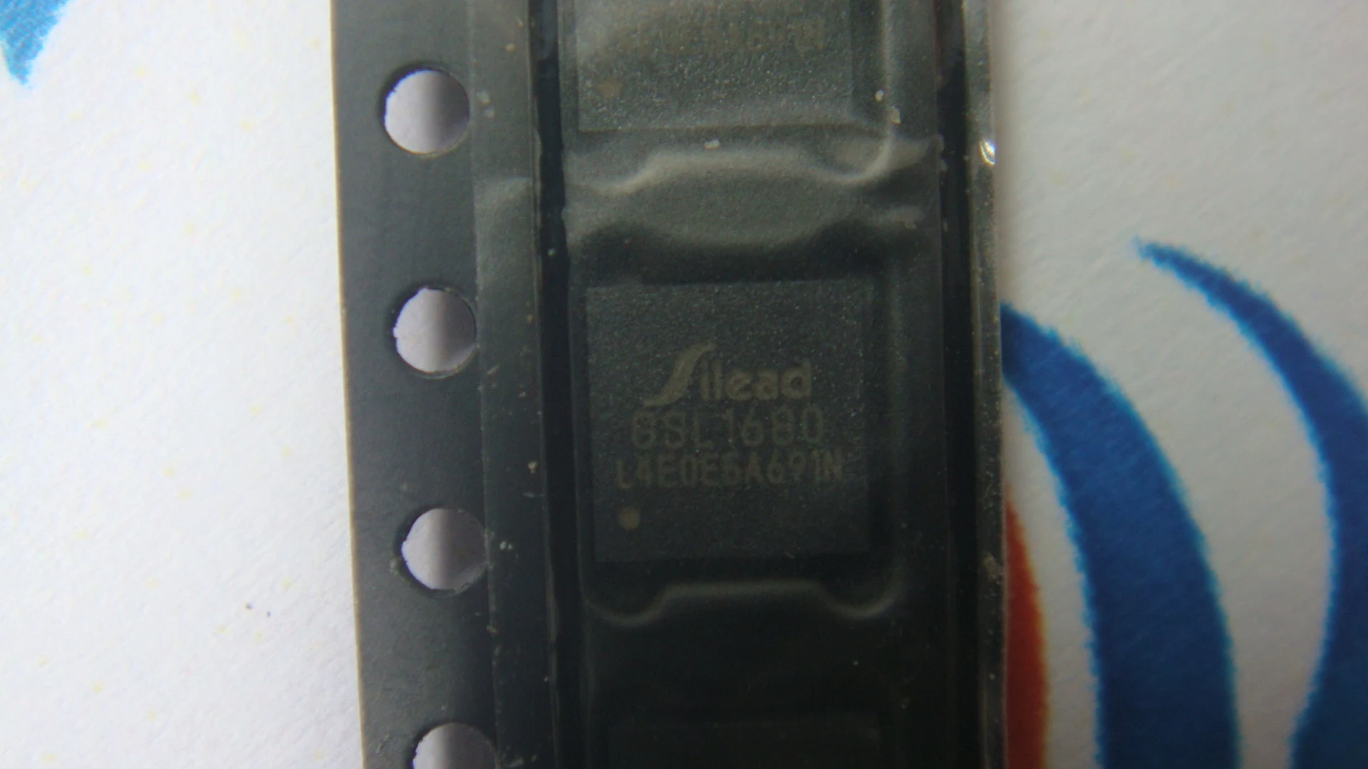 رقاقة دائرة الكترونية GSL1680 SILEAD L4 QFN40 Touch, جديدة وأصلية