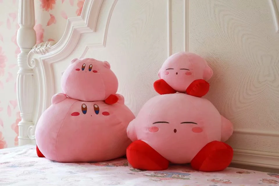 Funmo Kirby Kuscheltier, Rosa, Ca. 15 Cm – Weiches Anime-Stofftier, Schlafkissen & Geschenk Für Kinder