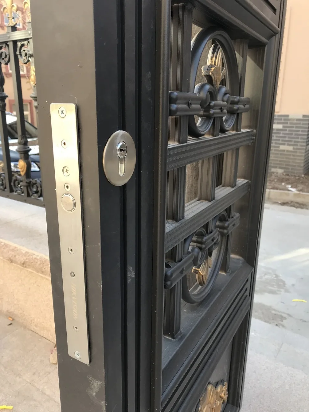 Parafuso elétrico de segurança com cilindro