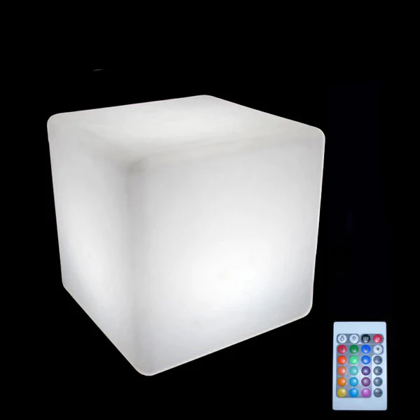 Sgabello LED Cubo 30 Cm Con Telecomando – 16 Colori RGB Regolabili, Impermeabile IP65, Per Interni Ed Esterni, Seduta Luminosa E Scenografica