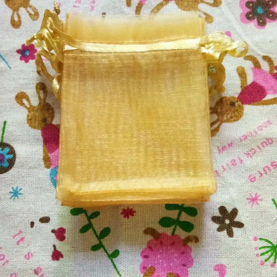 Hot 100 Pcs/lot Gold Organza Bags 7x9 9x12 10x15 13x18 15x20 cm Wedding Gift Packaging Drawstring Bags&Jewelry Pouches 2019 NEW