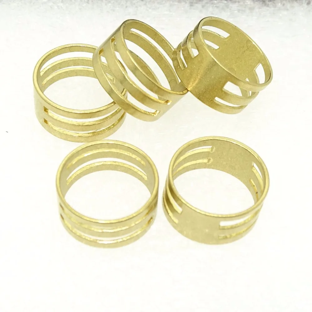 

Open ring tool, Brass Tone Ring of Dual Slots for Jump Ring Opening Closing Finger Tool