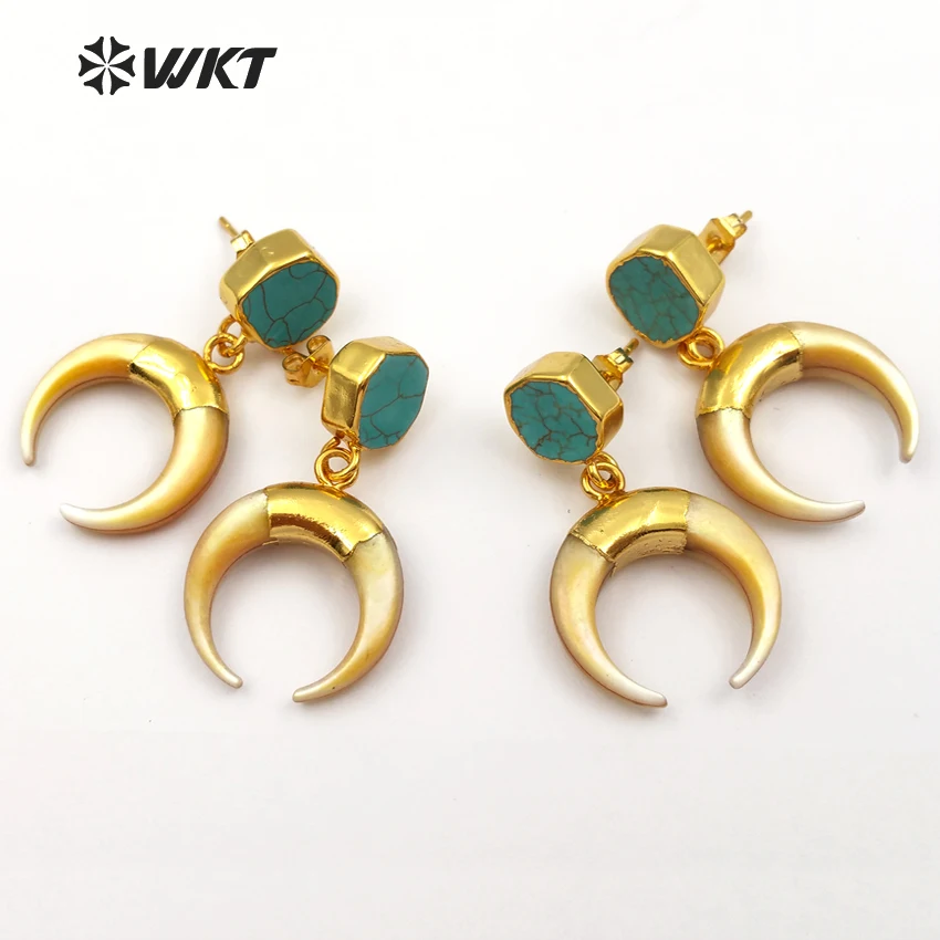 

WT-E427 New Vintage Design Crescent Shape Natural Shell Drop Earring With Green Stone On Top Push ACC For Fashion Women