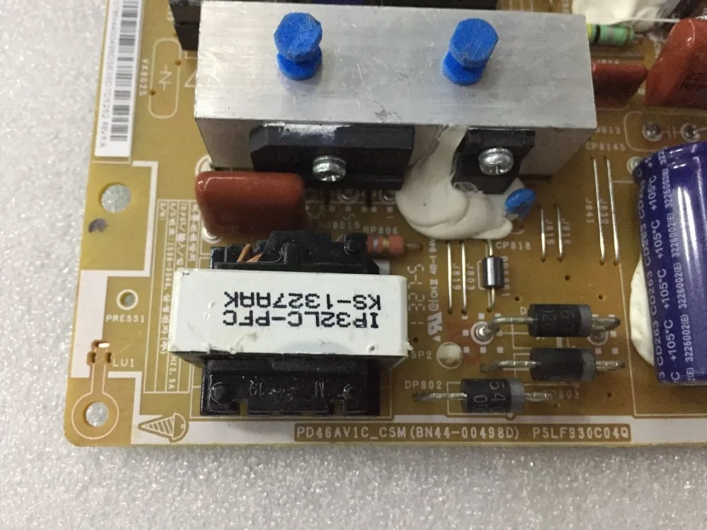 BN44-00498A berkualitas baik = BN44-00498B = BN44-00498C = suplai BN44-00498D PD46AV1_CSM can dapat digunakan secara universal.