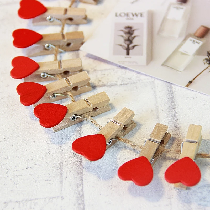 Pretty 10Pcs/lot Colored Mini Love Heart Wooden Office Supplies Craft Memo Clips DIY Clothe Paper Photo Peg Decoration 3.5x0.7cm