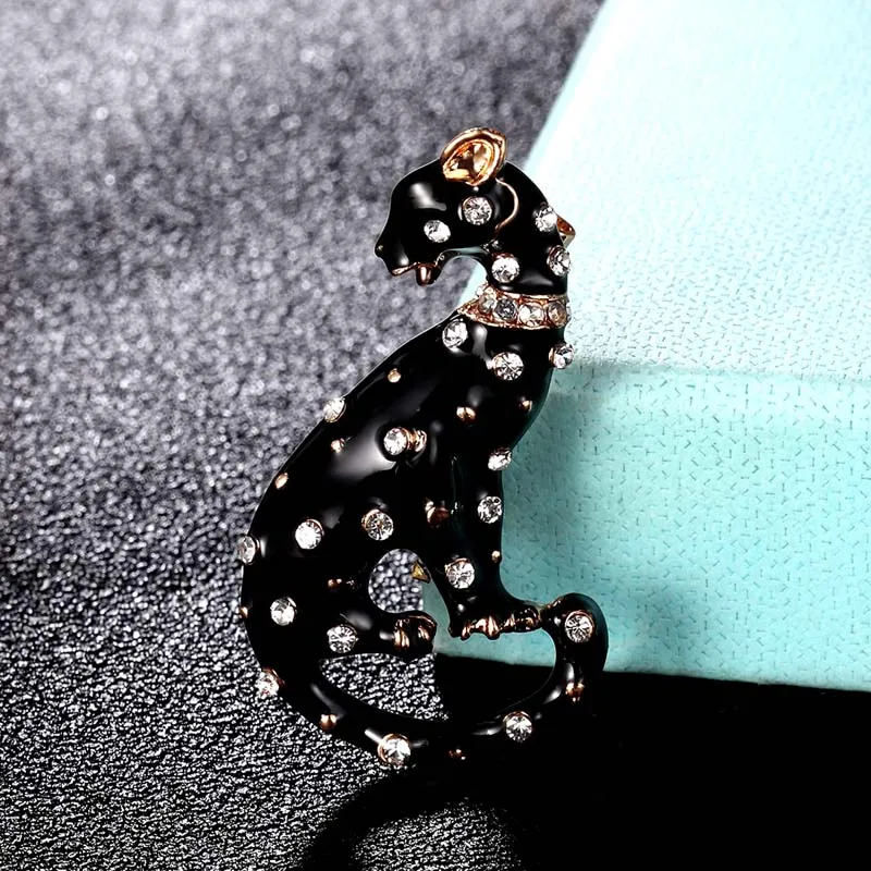 zlxgirl new arrival Men's Enamel leopard shape animal brooches Accessories Women brand gold color men scarf pins nice hats joias