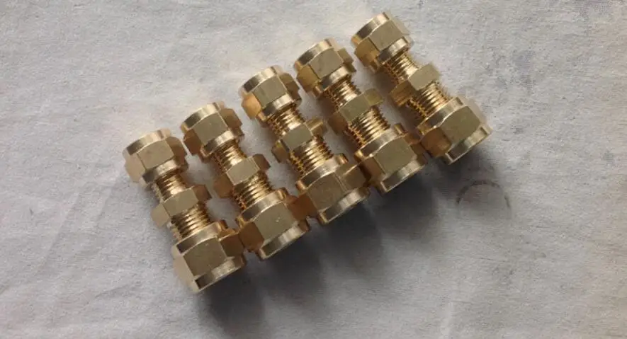 

6mm copper tube to 4mm copper tube quick connector Double head 4mm to 6mm copper quick connector
