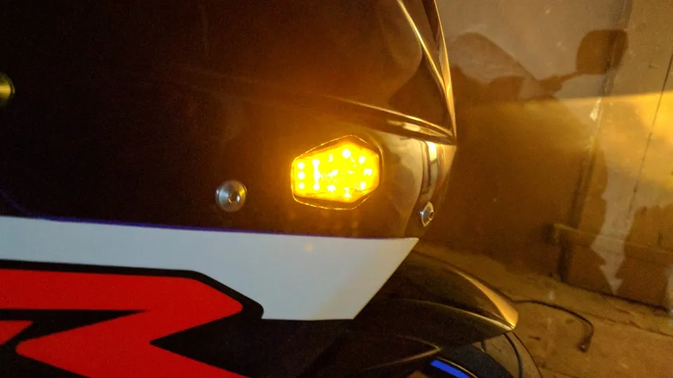 for Suzuki GSXR600 GSXR750 GSXR1000 DL650 DL1000 SV650 SV1000  LED Flush Mount Turn Signals Indicators flashing lights blinkers