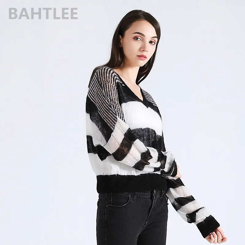 BAHTLEE-Women's Mohair Knitted Pullover, V-Neck Sweater, Short Style, Long Sleeves, Black and White, Top of Autumn