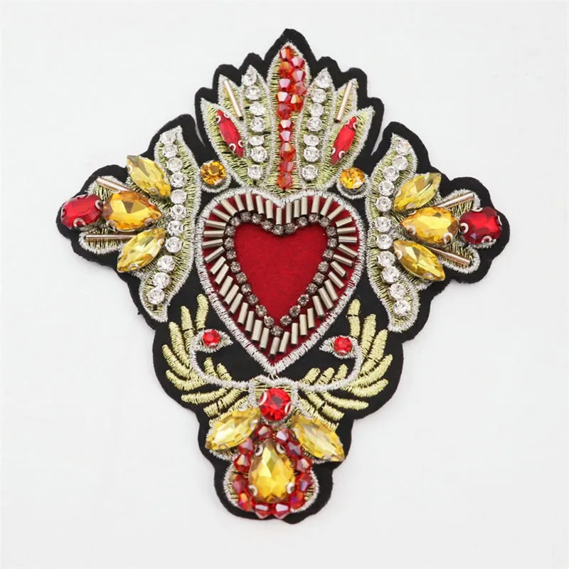 Vermelho Coração Pano Adesivos para Roupas, Beads Sequins Patches, Costurar Em Applique, 11cm x 12cm, 1 Peça