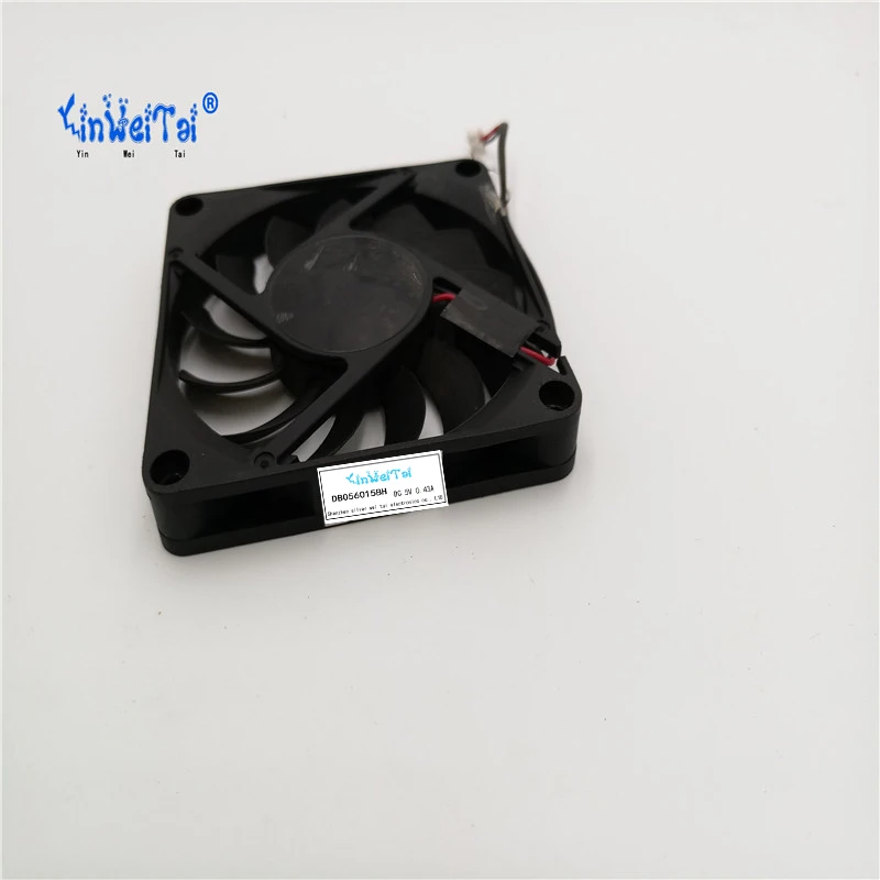 Free Shipping For FD057010HB DC 5V 0.28A, 2-wire 2-pin connector 70mm, 70x70x10mm Server Square fan