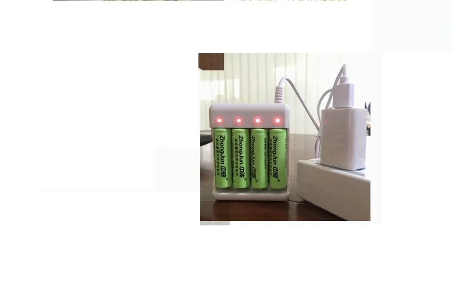 The new 1.2 V AA/AAA ni-mh/ni-cd battery charger USB4 slot charger