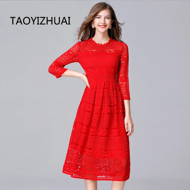 

TAOYIZHUAI 2019 New Arrival Autumn Sexy Style Red Dress Lace Hollow Out 100% polyester Plus Size Fit And Flare Women Dress 14022