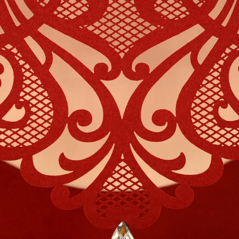 2016 NEW Vintage Wedding Supplies China Laser Cut Luxurious Wedding Invitations Red Elegant Wedding Invitation Paper Cards 50pcs