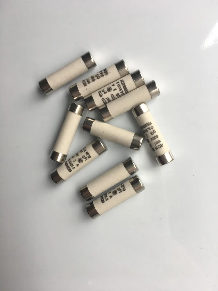 60 Pcs Ceramic Fuses 2A 500V  8.5mm x 31.5mm