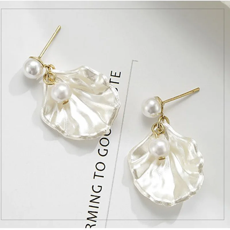 Carvejewl Drop dangle earrings Ethnic shell pendant imitation pearl earrings for women girl fashion jewelry new Korean earrings