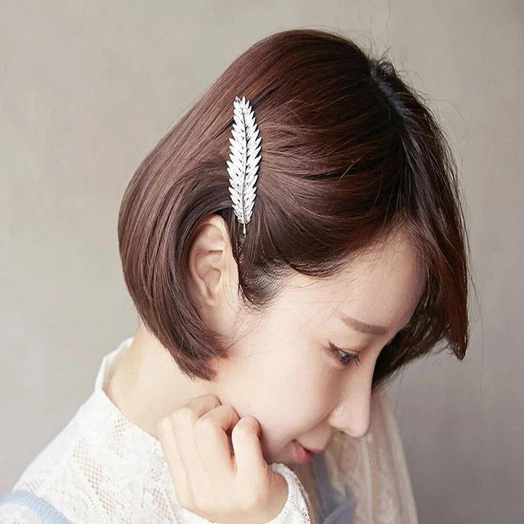 1Pcs Shiny Leaf Shape Fashion Metal Clip Barrette Hair Clips Headwear Women Girl Hair Pins Hair Accessories Glitter Hairpins