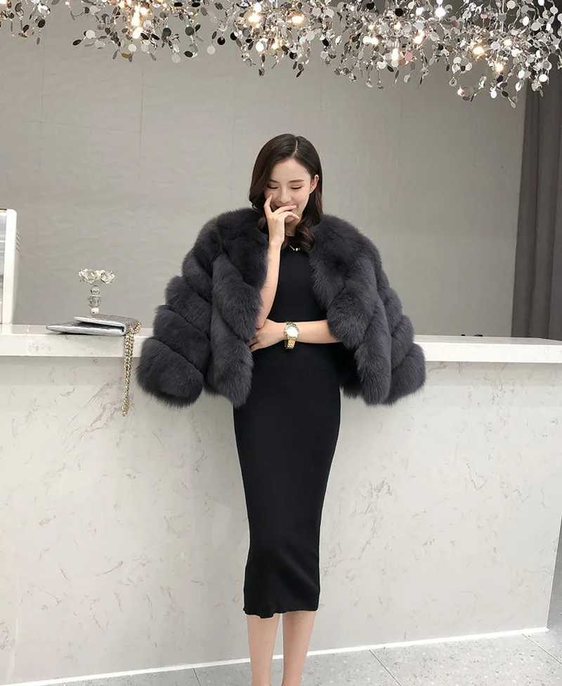 Musim Dingin Bulu Mantel Korea Perempuan Pendek Mantel Ukuran Besar 4XL Bulu Imitasi Mantel Pendek Wanita Faux Fox Mantel Bulu