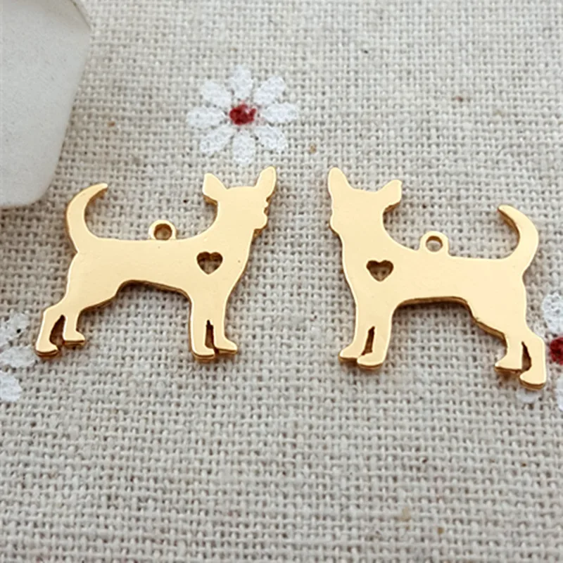 High Quality 10 Pieces/Lot 18mm*19mm Silver Plated Dog Charm Polished Cute Chihuahua Charms For Jewelry Making