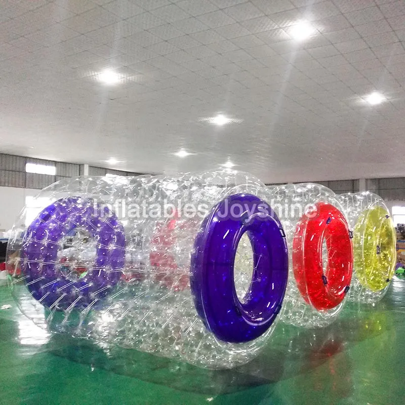 Palle gonfiabili del rullo dell'acqua di trasporto libero, palla di camminata dell'acqua gioca la palla di Zorb 2.2x2.1x1.6m una pompa libera