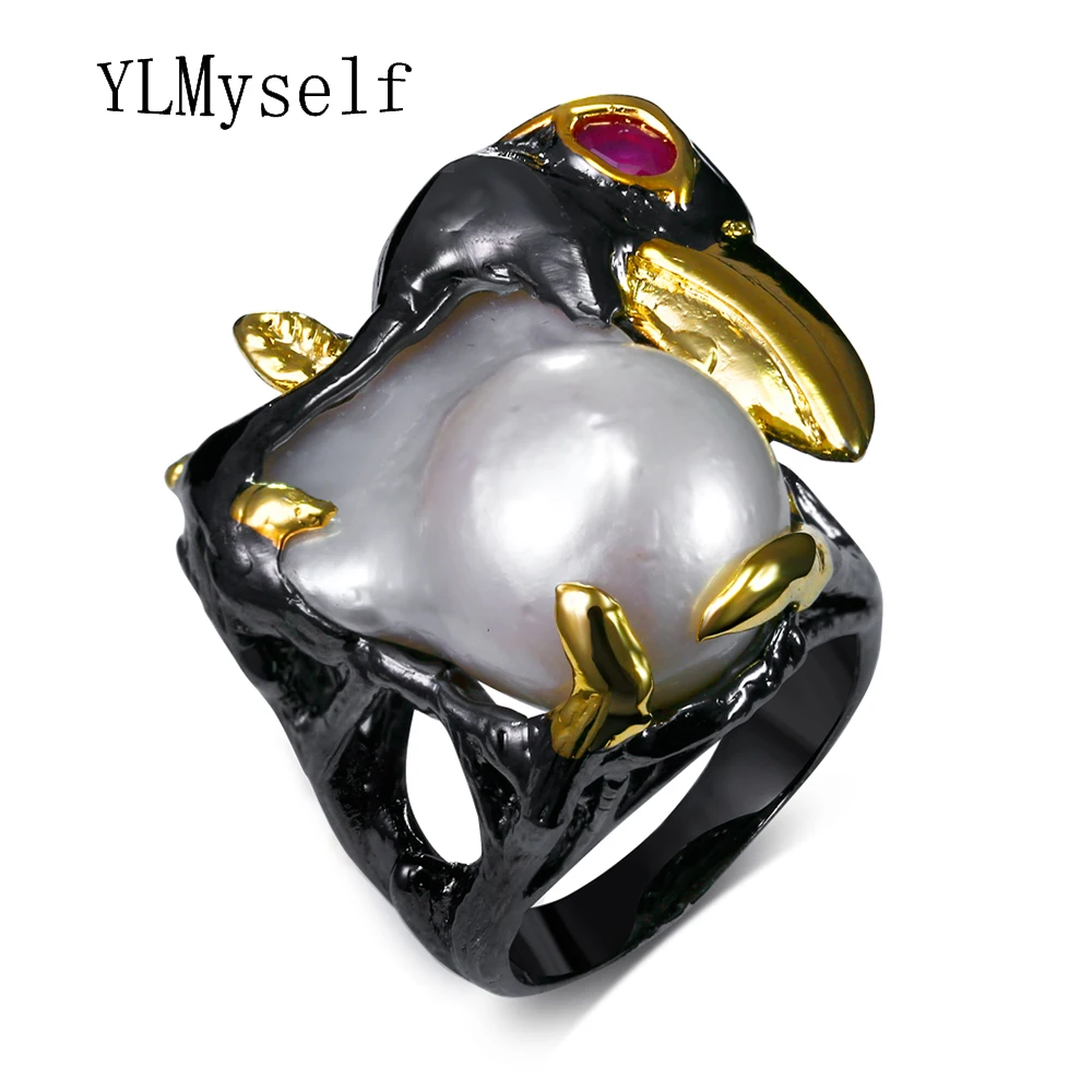 

100% Irregular Shape Natural Water Pearl ring Black color with Red Cubic Zirconia Fantastic luxury big Rings for women jewelry