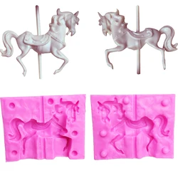 3D Carousel Horse Silicone Candle Mold Clay Soap Molds Fondant Cake Decorating Tools Cupcake Chocolate Baking Moulds T0979