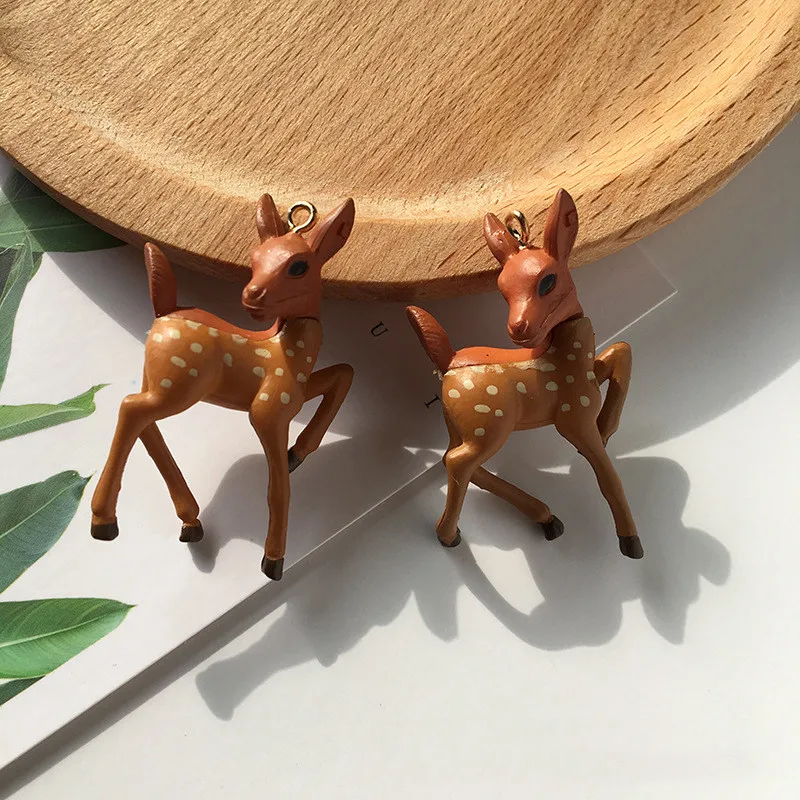 2pcs 3D Kawaii Sika Deer Simulation Animal Charms Pendants PVC Christmas Necklace Earrings Diy Jewelry Make C261