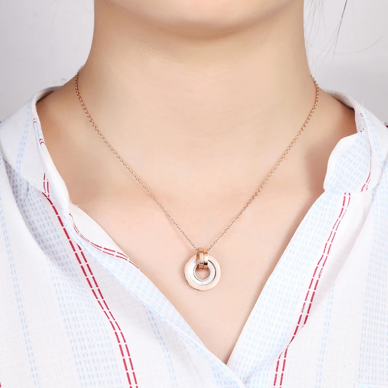 New Arrival Inner Circle White Shells And Black Enamel Roman Numeral Pendant Stainless Steel Necklace Woman