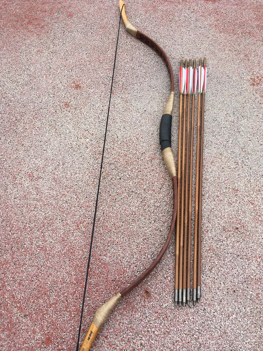 20-60Ibs Archery Recurve Bow Beautiful Chinese pigskin Longbow +6 bamboo arrows hunting