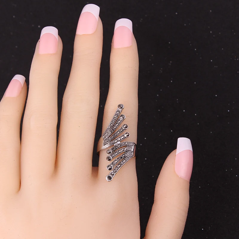 Ajojewel Brand Vintage Black Rhinestones Wing Women Ring Femininas Bijuterias Lembrancinhas De Casamento