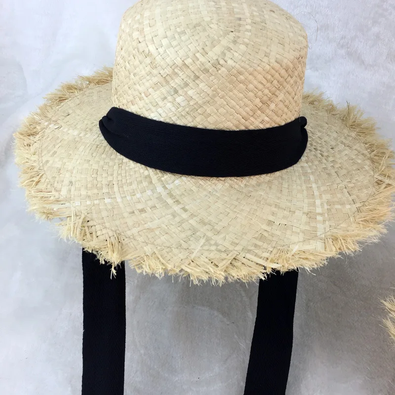 Summer Women Beach Raffia Black White Ribbon Hat Bow Raffia Hat Temperament Flat Cap Straw Hats Women\'s Seaside Hat