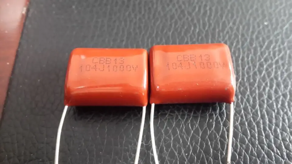 10PCS   CBB  1000V 104J  1KV 0.1UF  100NF  P15MM