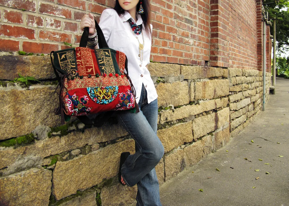 Thailand Female bags Canvas embroidery totes bag Naxi.Hani brand Ethnic bag Vintage women\'s Shoulder Messenger bags