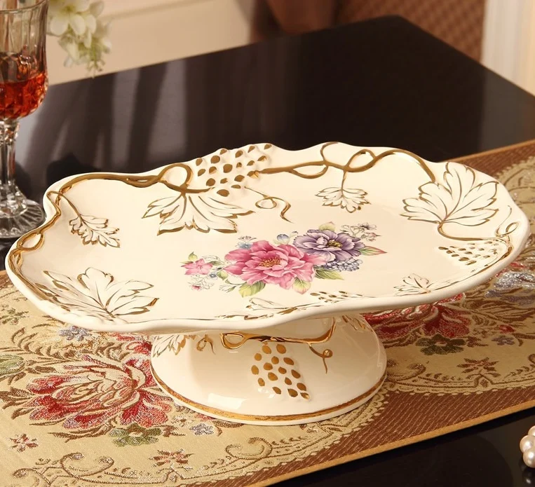 Vintage Ceramics Flower and Leaf Pattern Compote Fruits Plate Decorative Porcelain Cake Stand Tray Tableware Ornament Present