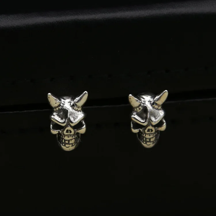 

S925 pure silver fashion jewelry personality skulls punk men's and women's alternative earrings