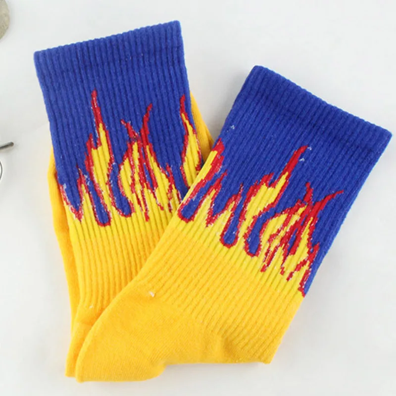 Unisex Flame Black White Yellow Flame Novelty Hip Hop Harajuku Socks Skateboard Socks