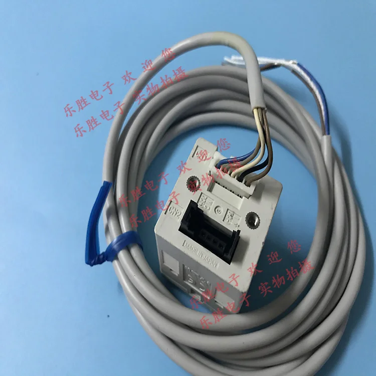 

PSE302-M Pressure switch sensor PSE302-M PSE303 PSE302-M-X506 sensor