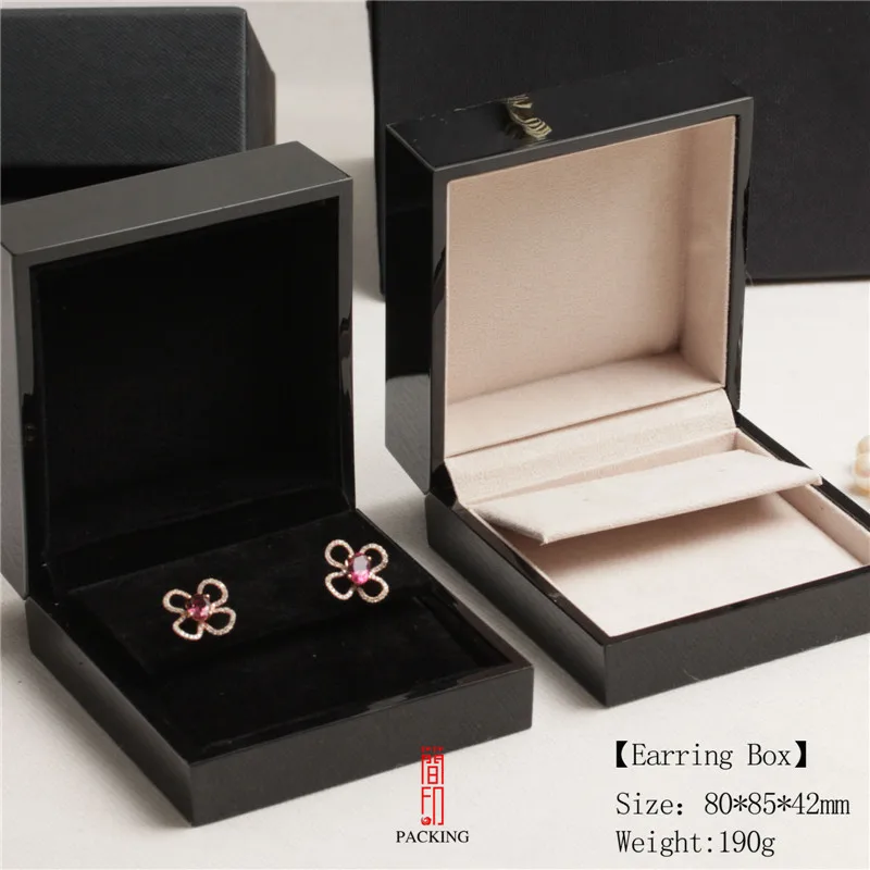 Black Paint Portative Upmarket Brand jewelry Box Dedicated  Earring  Box Dangle Clip Stud and Hoop Earring  Boxes Wedding Favors