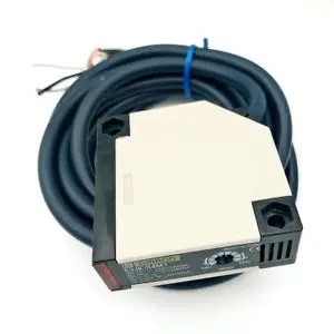 Photoelectric switch sensor AC 220V Both AC and DC are universal Induction distance 5M