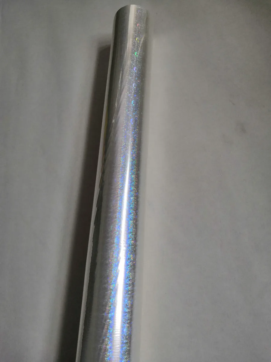 Folia holograficzna z przezroczystą folią. Mała folia do hot stampingu z kwiatowym wzorem do transferu folii laminowanej z papieru lub tworzywa sztucznego