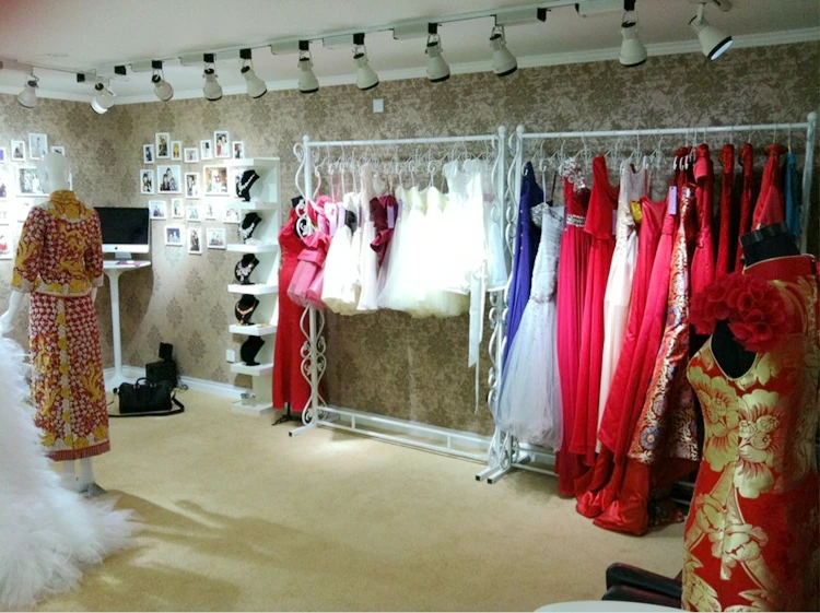 European high-grade display stand Wedding dress cheongsam show clothing store shelf hanger side hang on floor