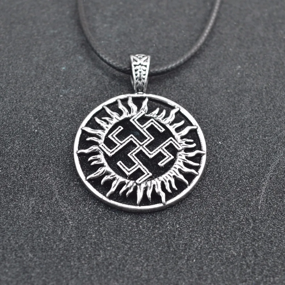 Nostalgia Ancient Slavic Symbol Dukhobor Amulet Gothic Wheel Pendant Necklace Talisman Pagan Jewelry