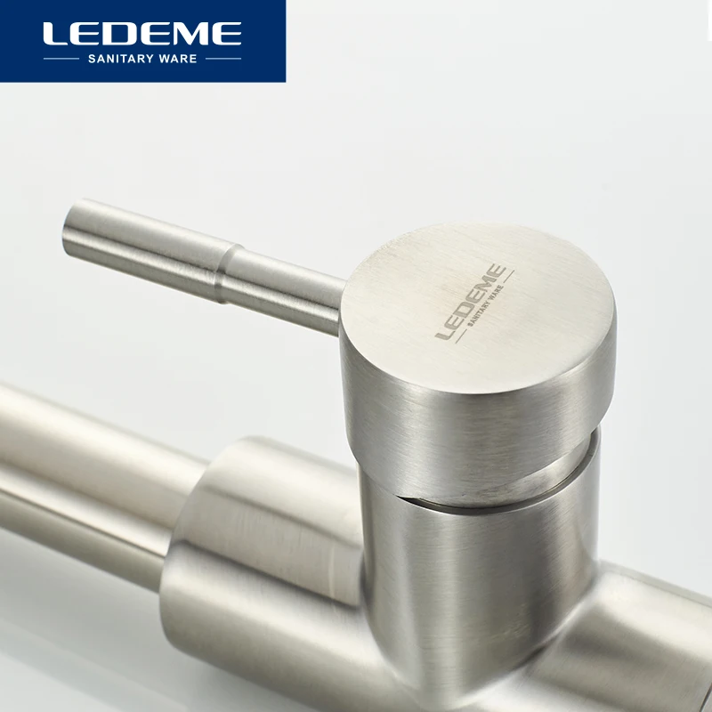 LEDEME Kitchen Faucet 360 Degree Rotation Pull Out Tap Sink Mixer Taps Brushed Stainless Steel Kitchen Faucets L76005-1