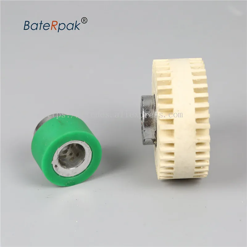 BateRpak rotella di Regolazione/separato ruota ZE-8B4/9B4 di carta pieghevole macchina di pezzi di ricambio, 8B2/9B2 attrito rullo di gomma, 1 pz prezzo