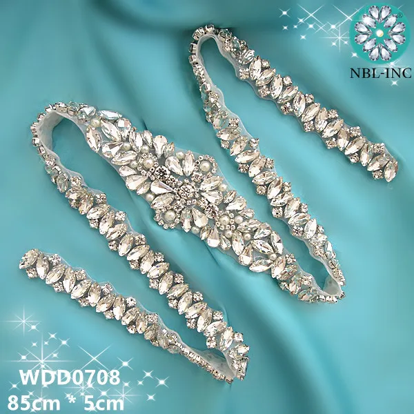 

(30PCS) Wholesale handmade beaded bridal silver clear crystal rhinestone appliques for wedding dresses sash DIY iron on WDD0708