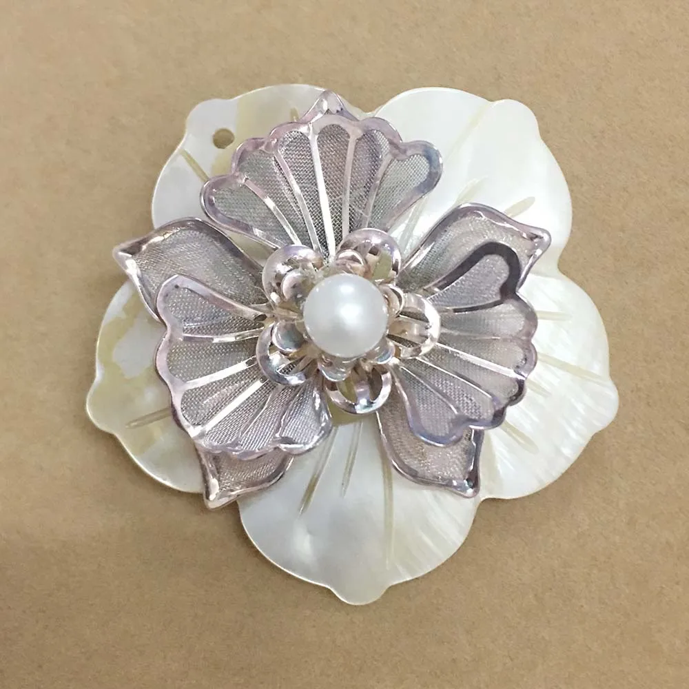 Yuemoon Pines Lapel…