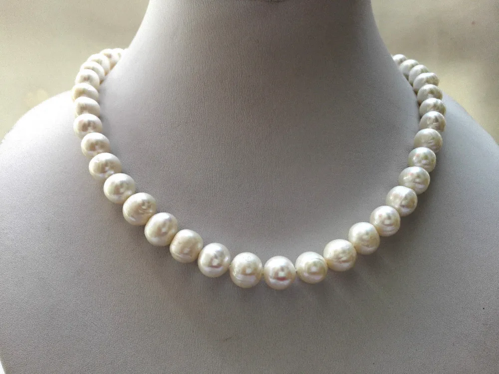 

Free Shipping classic real nature freshwater pearl bib everyday necklace 9-10MM