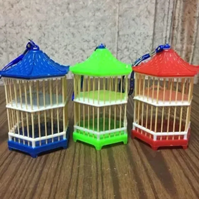 Wykwintna Budka dla Owadów Klatka Zabawka Kolorowa Dziecięca Zewnętrzna Trzmiel Żuk Karmienie Prezent dla Dzieci Unisex Plastik